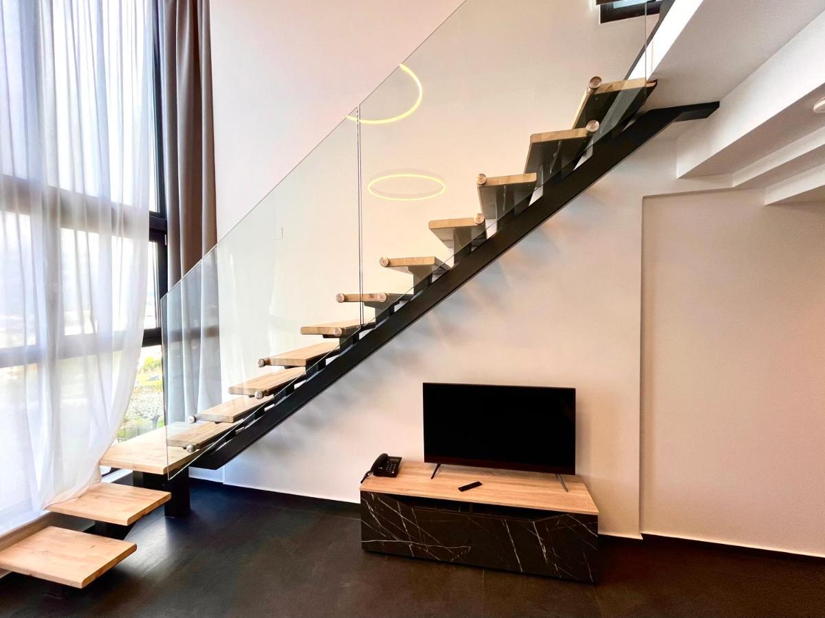City Hill Luxury Apartments Ioannina Exterior photo
