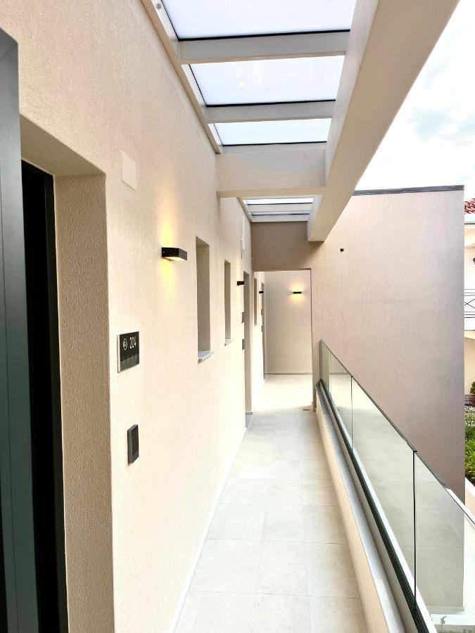 City Hill Luxury Apartments Ioannina Exterior photo