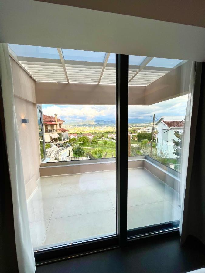 City Hill Luxury Apartments Ioannina Exterior photo