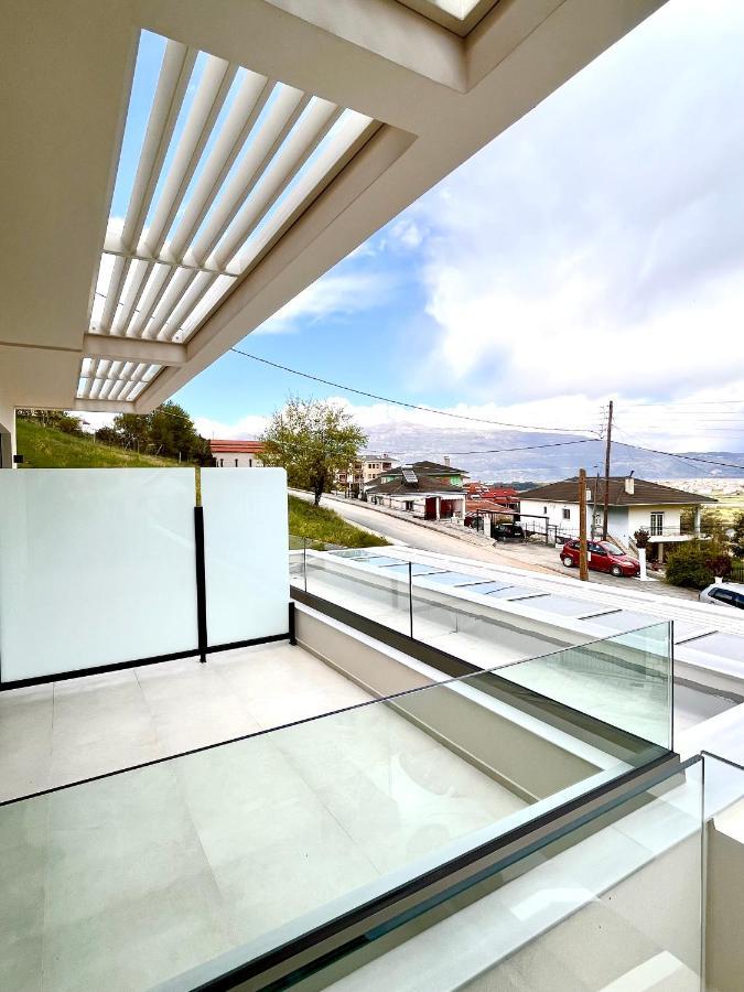 City Hill Luxury Apartments Ioannina Exterior photo