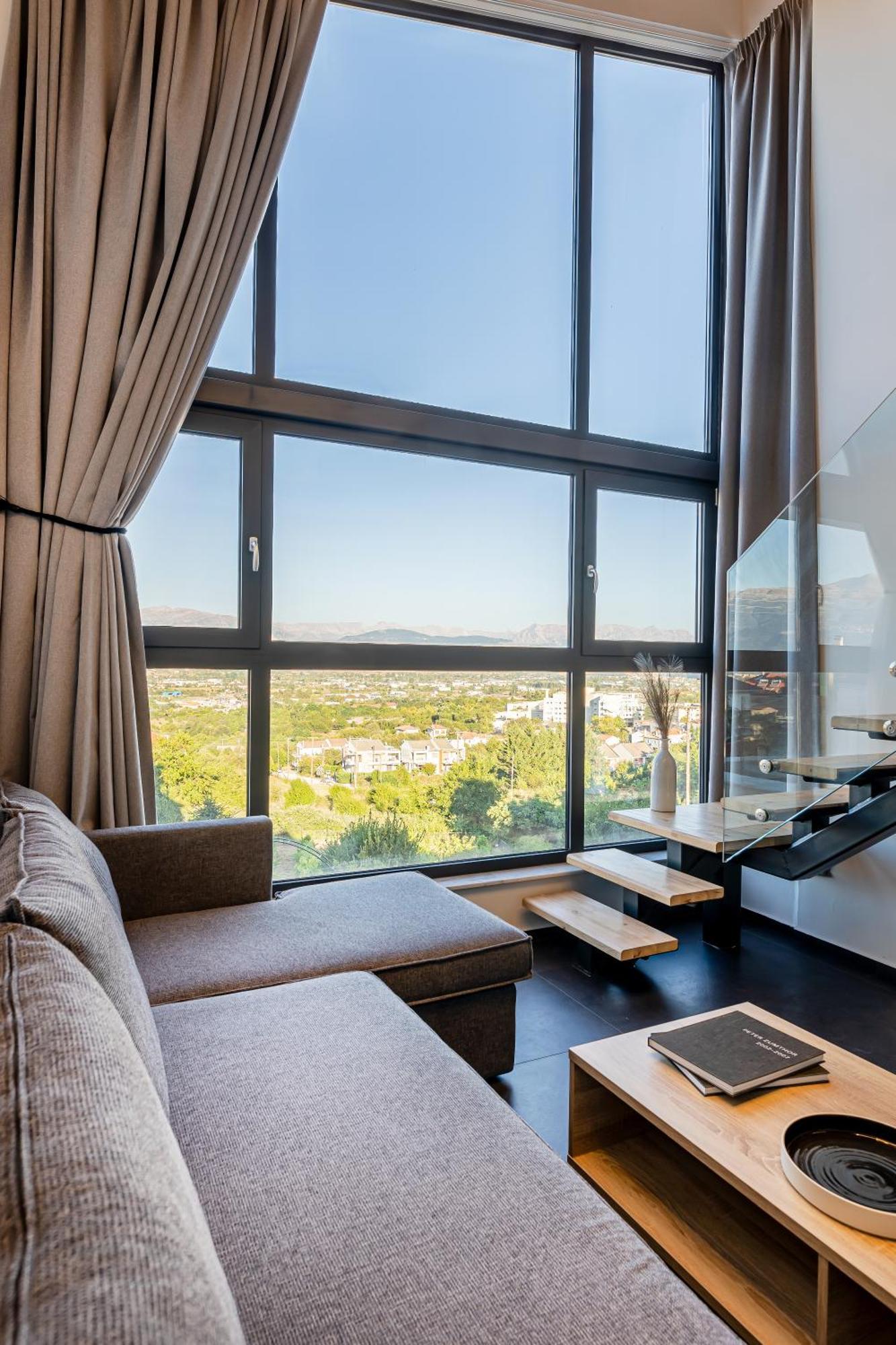 City Hill Luxury Apartments Ioannina Exterior photo