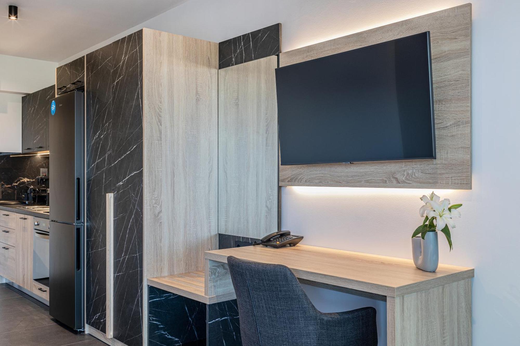 City Hill Luxury Apartments Ioannina Exterior photo