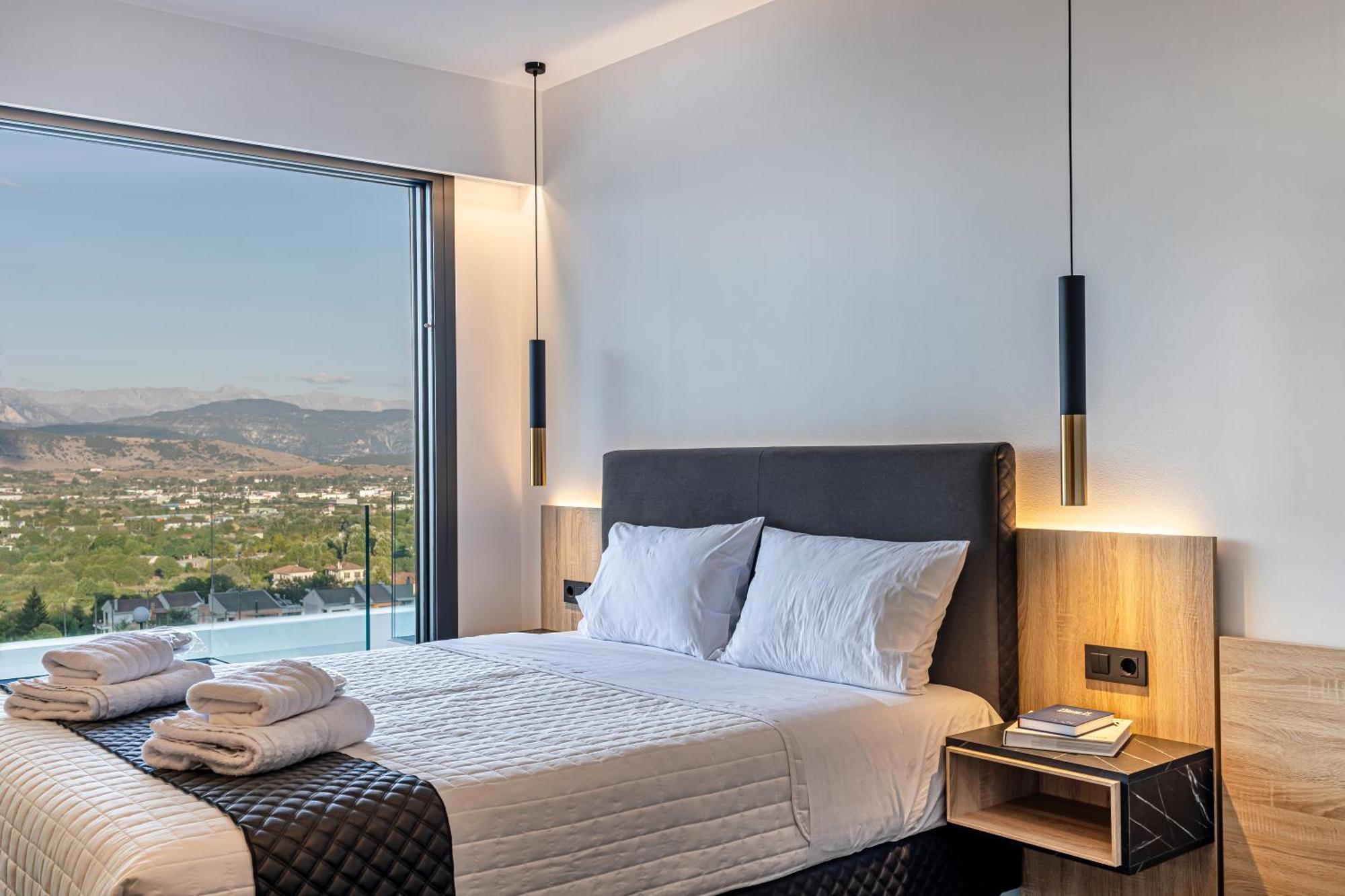 City Hill Luxury Apartments Ioannina Exterior photo
